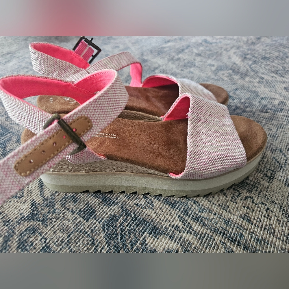 Tom's Diane Espadrilles Sandals 6.5